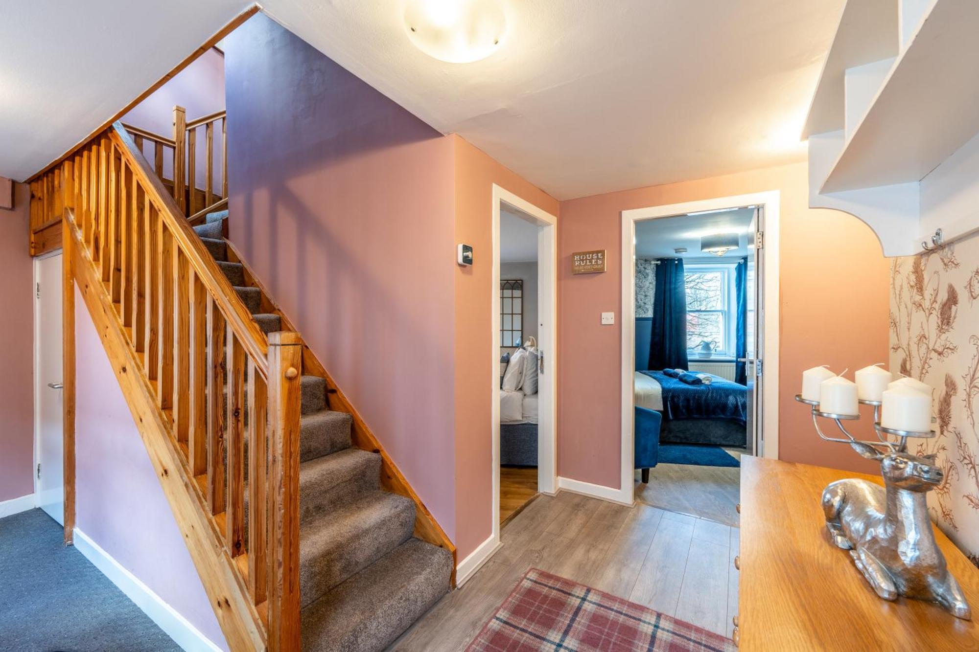 Whinstone Holiday Home In Falkland - Sleeps 8 Экстерьер фото
